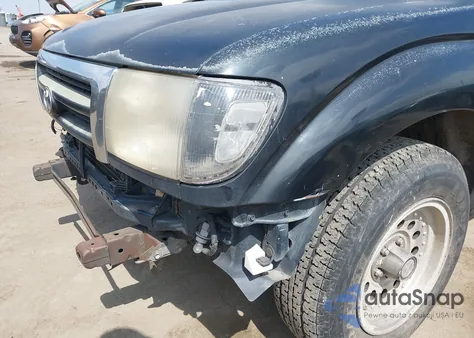 2000 Toyota Tacoma from USA, damaged, VIN 4TAVL52N3YZ684726